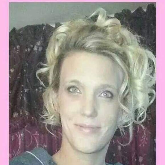 Meet your Posher, Chrysie - Picture 1 of 1